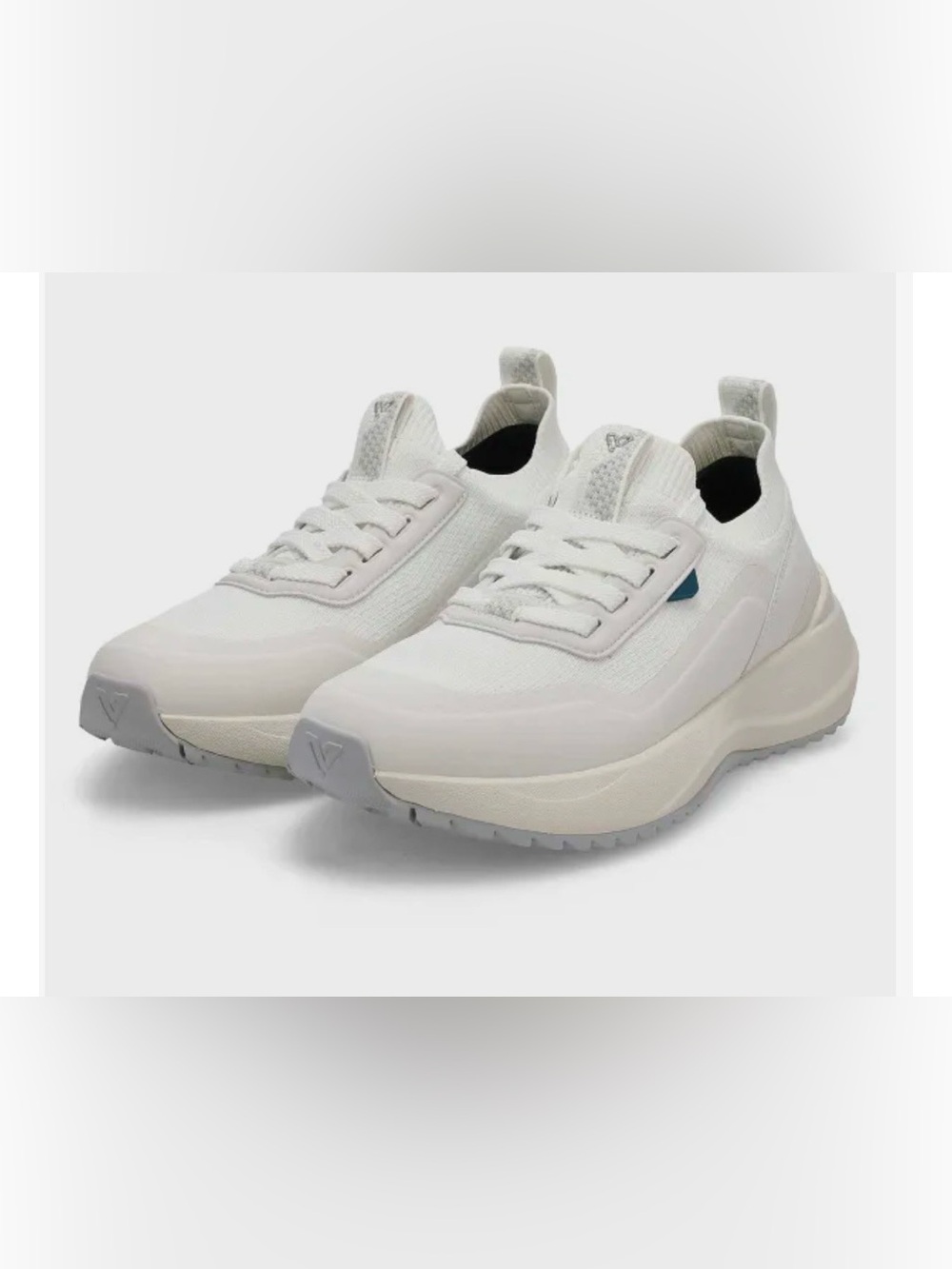VESSI STORMBURST LOW TOP MENS WHITE SZ 10